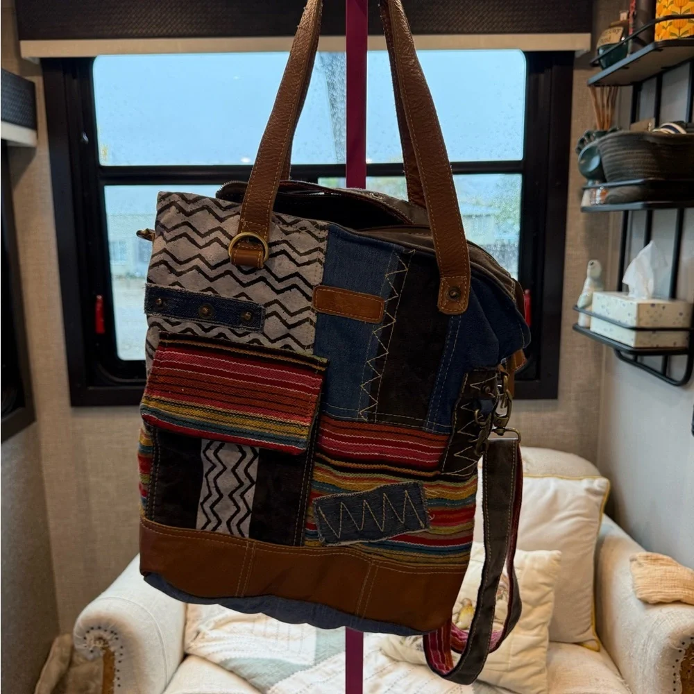 Boho Patchwork Crossbody Tote in Multicolor